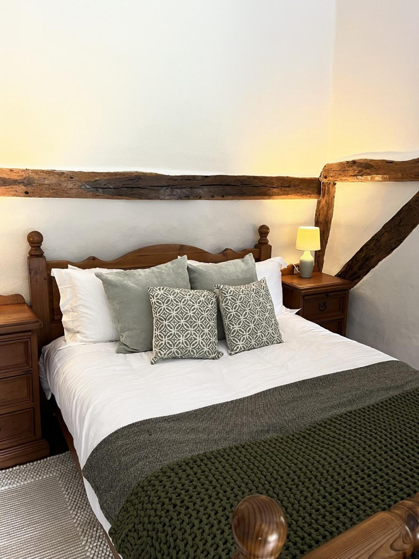 Local Walks Pub Gardens Pet Friendly Landscaped Gardens And Free Private Parking Villa Doddington  Ngoại thất bức ảnh